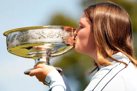 Lottie Named Amateur of the Year by Golfweek