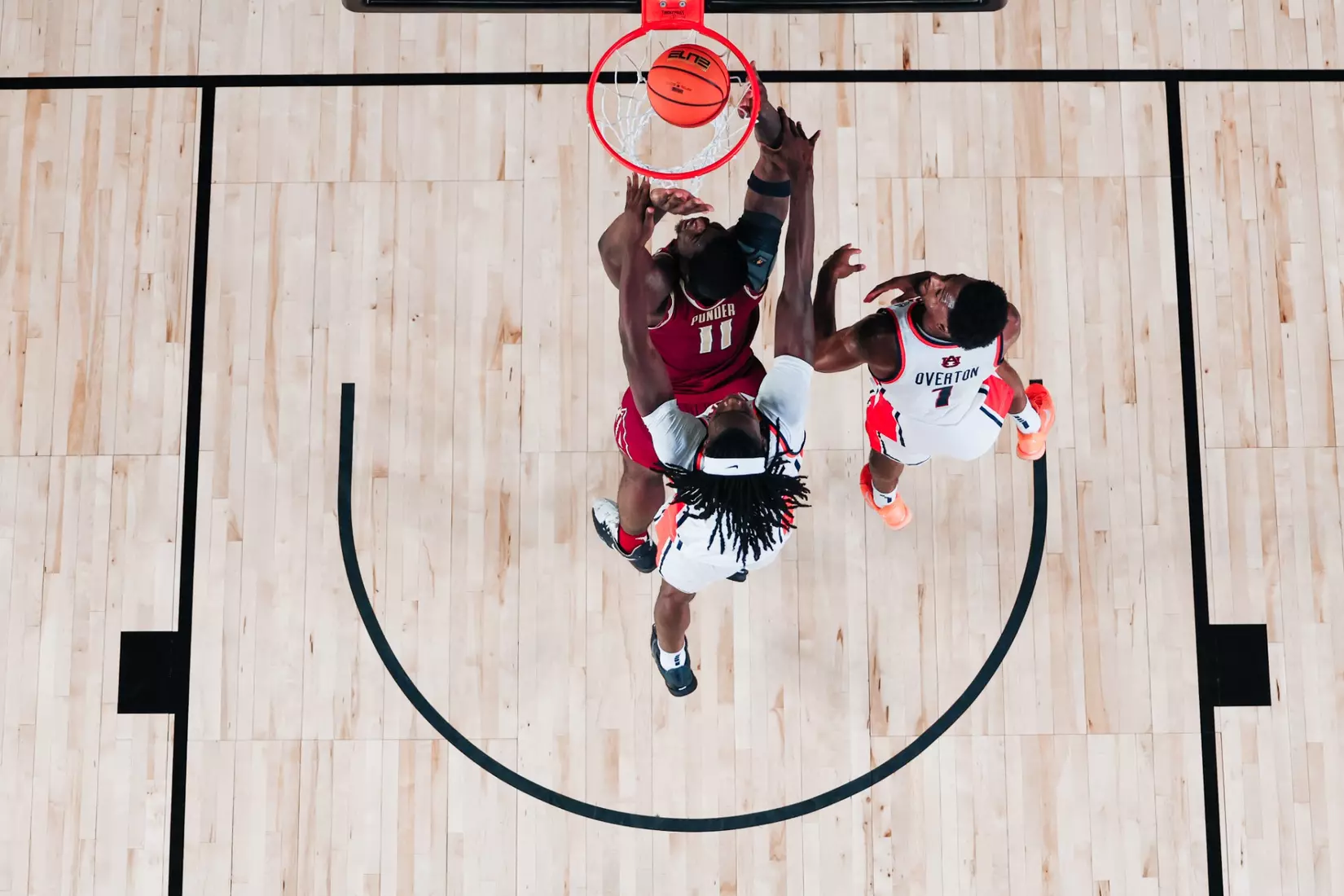 Seminoles explode in the second half to defeat Tigers, 82-71, in the Ballin in Boutwell preseason event