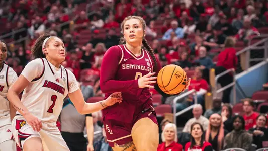 Kubek Secures Double-Double at No. 9/9 Louisville Image