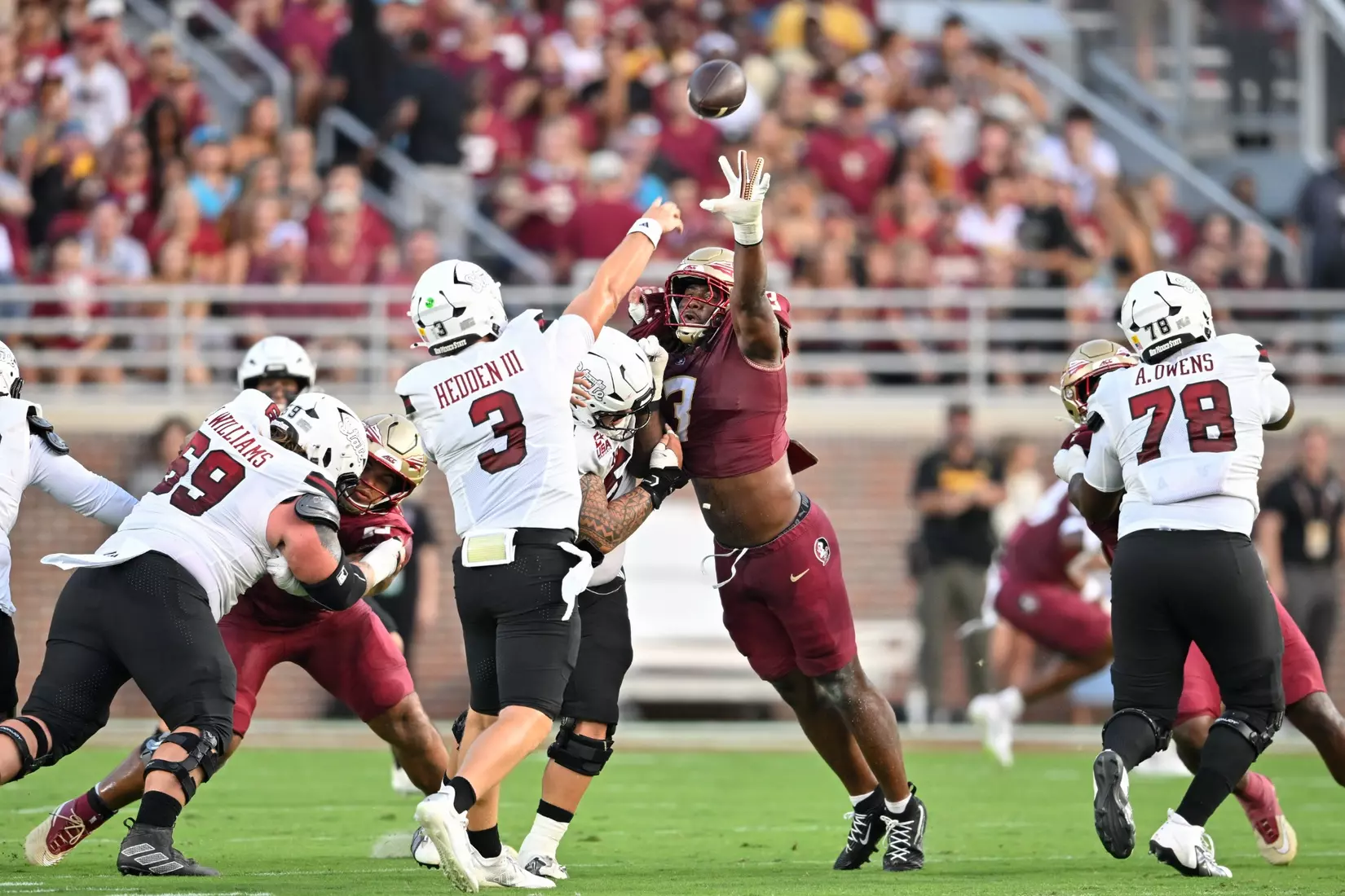 Mandrell_Desir_vs_New_Mexico_State_SErdelyi-14.jpg