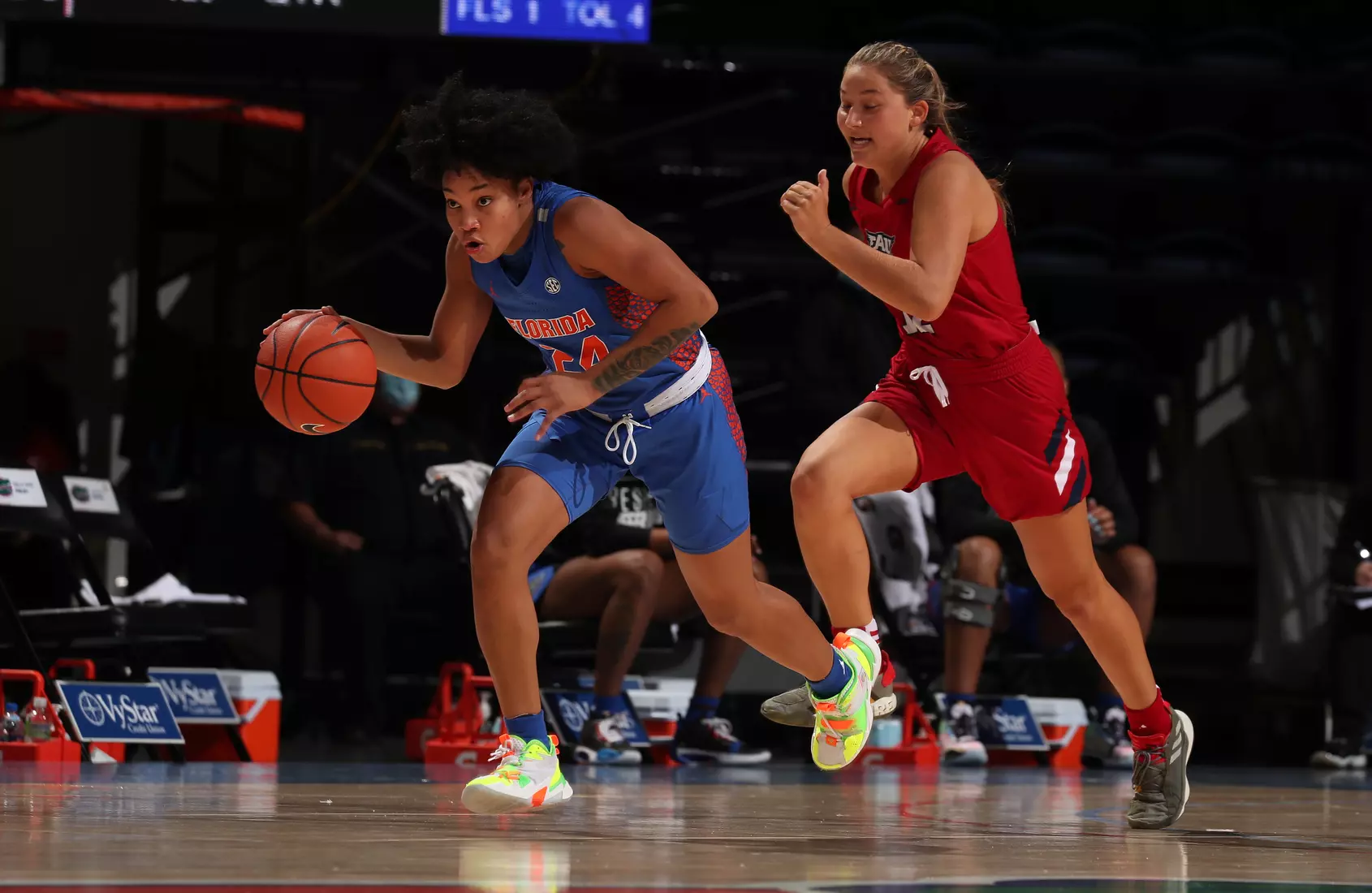 Scenes from the Gators' 88-76 against the Owls at Exactech Arena at the Stephen C. O'Connell Center