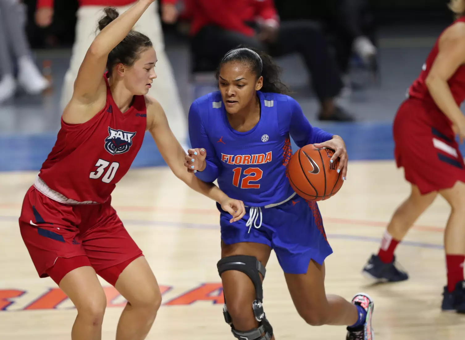 Scenes from the Gators' 88-76 against the Owls at Exactech Arena at the Stephen C. O'Connell Center