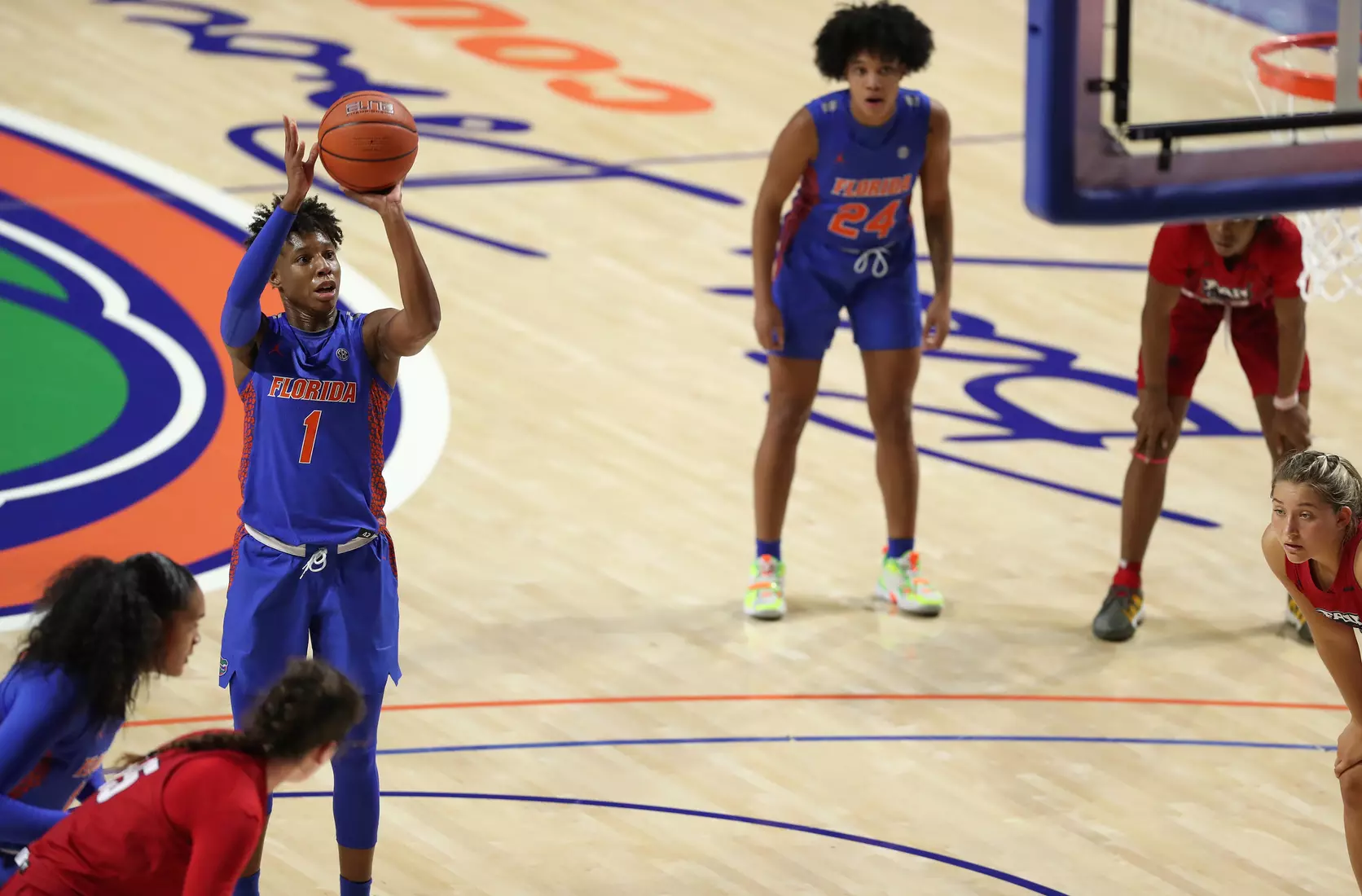 Scenes from the Gators' 88-76 against the Owls at Exactech Arena at the Stephen C. O'Connell Center