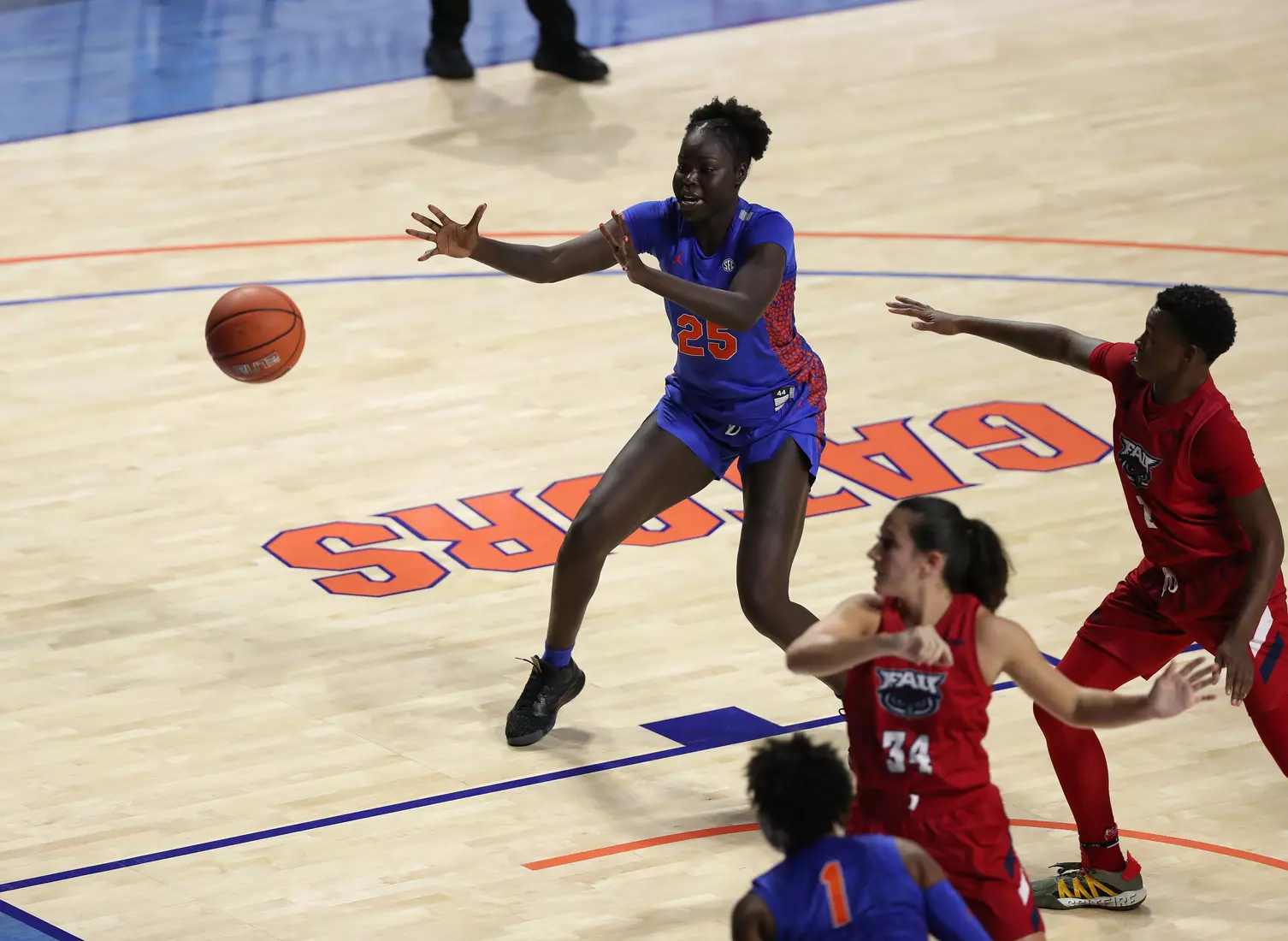 Scenes from the Gators' 88-76 against the Owls at Exactech Arena at the Stephen C. O'Connell Center