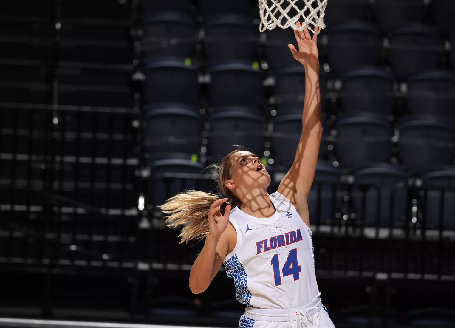 Scenes from the Gators' 84-52 win against the Texans