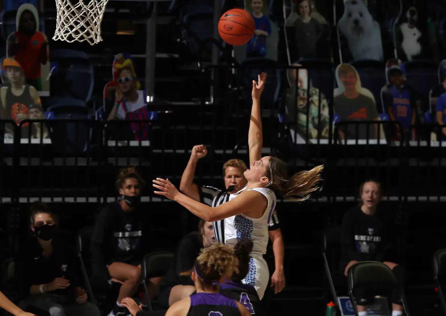 Scenes from the Gators' 84-52 win against the Texans