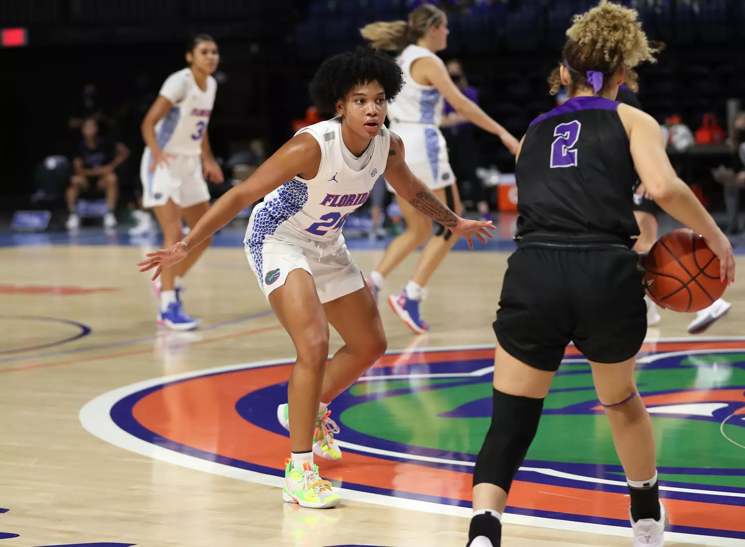 Scenes from the Gators' 84-52 win against the Texans