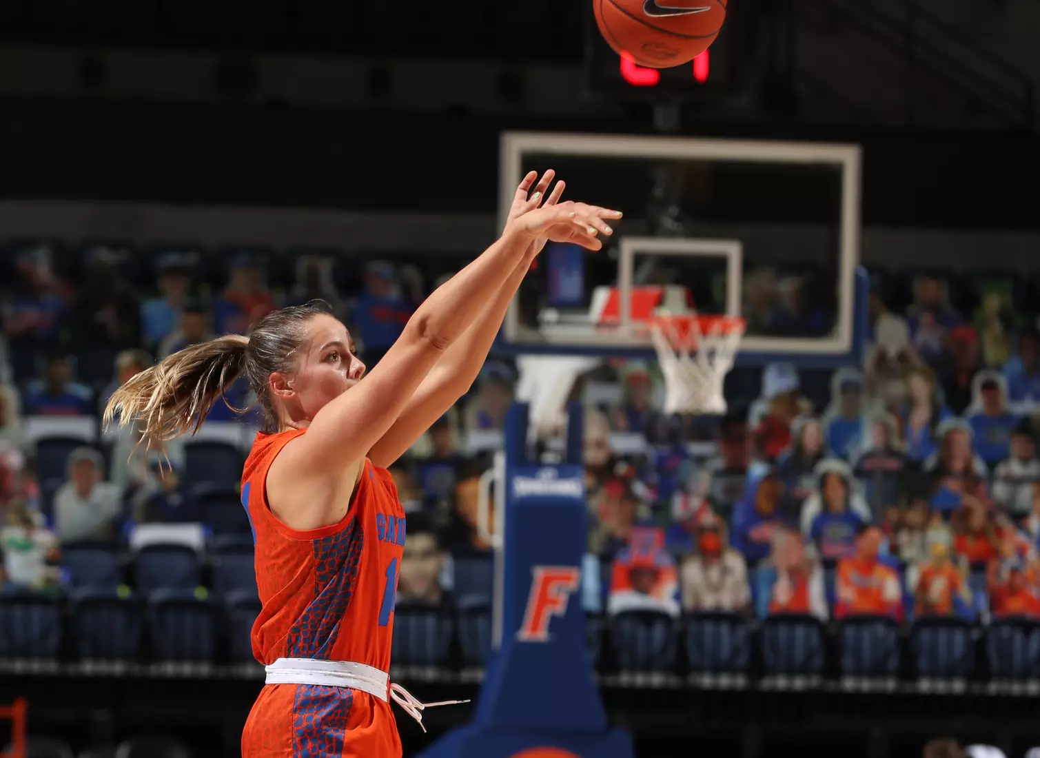 Scenes from the Gators' 89-64 win against the Ospreys
