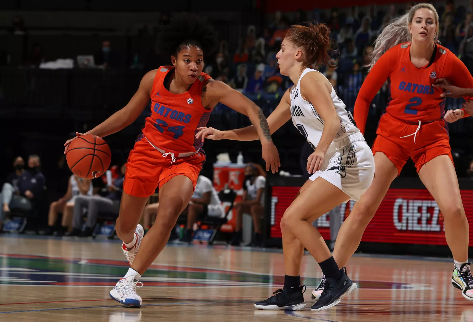 Scenes from the Gators' 89-64 win against the Ospreys