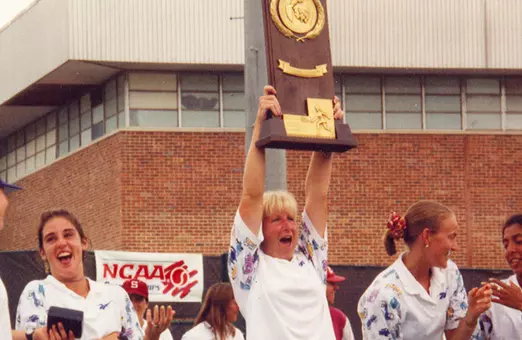 Jill Craybas - 1996 Honda-Broderick Award (tennis)