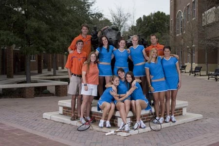 2006 Women's Tennis Roster Team Photo