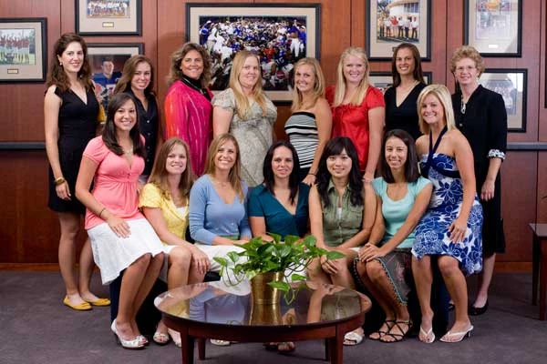 2007 Women's Golf Roster Team Photo