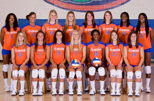 2009 Volleyball Roster Team Photo