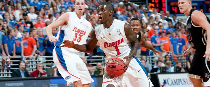 Men's Basketball Wins Exhibition Over Florida Tech, 92-58