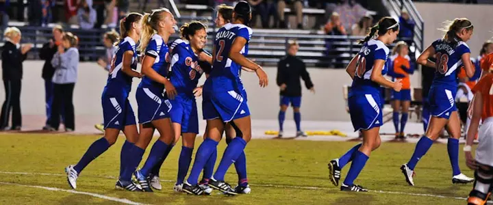 No. 5 Gator Soccer Defeats Mercer 3-0 in NCAA Opening Round; Faces Duke in Second Round