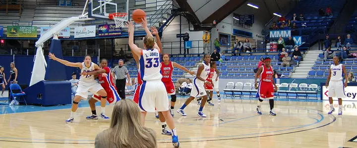 WBB Defeats South Alabama in Opening Round of Dead River Company Classic, 61-51