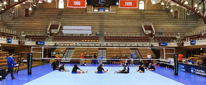 Postcards From Austin: Thursday's Open Practice