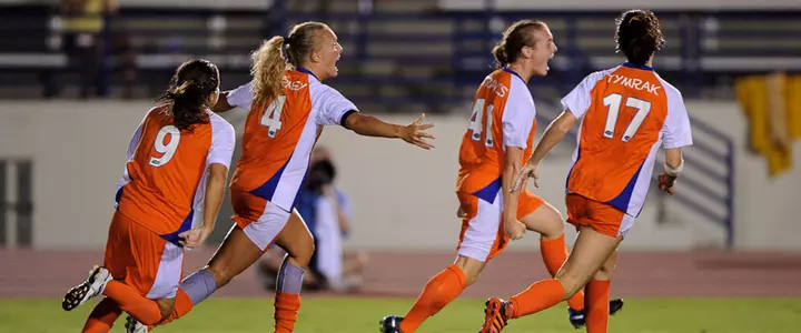 No. 11 Gator Soccer Opens Season with 2-1 2OT Win Over Miami