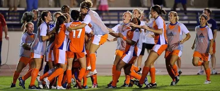 No. 9 Florida Soccer Plays Host to Florida Atlantic Friday