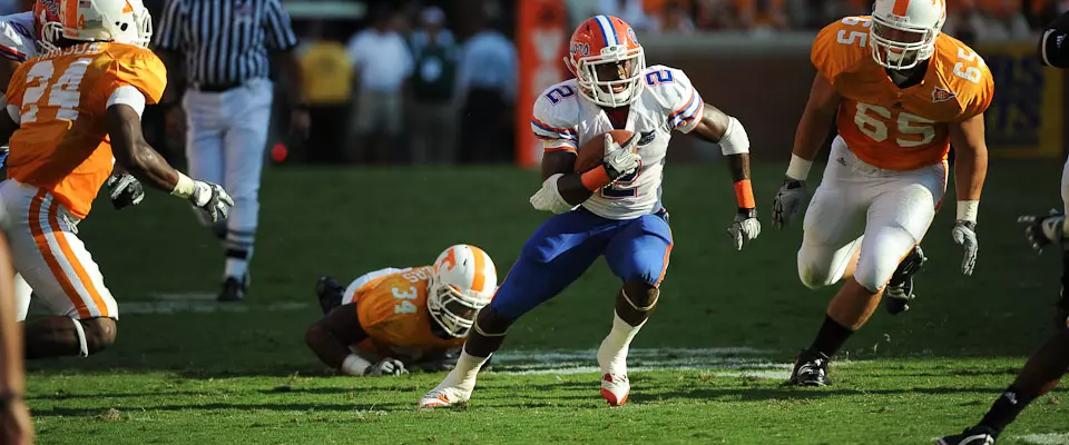 No. 10 Gators Defeat SEC Foe Tennessee, 31-17