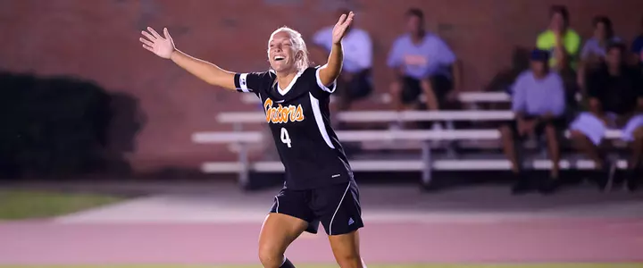 No. 7 Gator Soccer Defeats Jacksonville 6-0