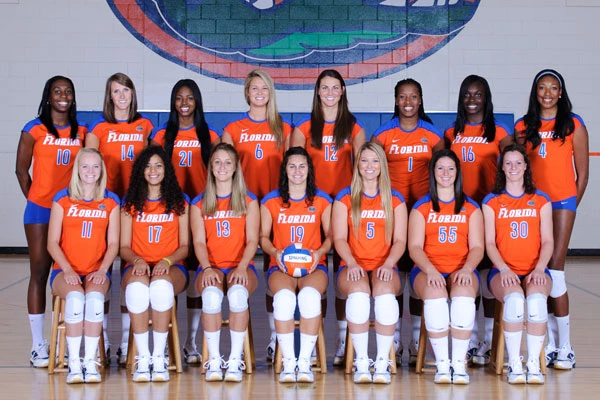 2011 Volleyball Roster Team Photo