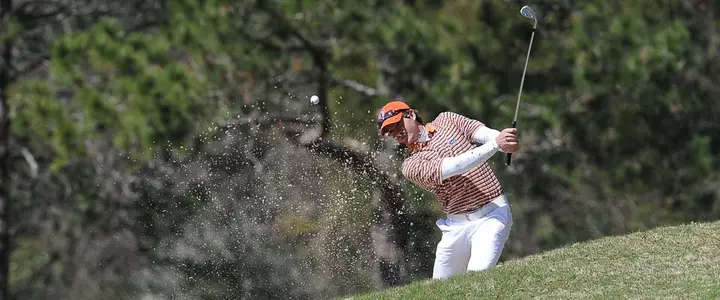Gators, Echavarria in First Place After Day One of SunTrust Invitational
