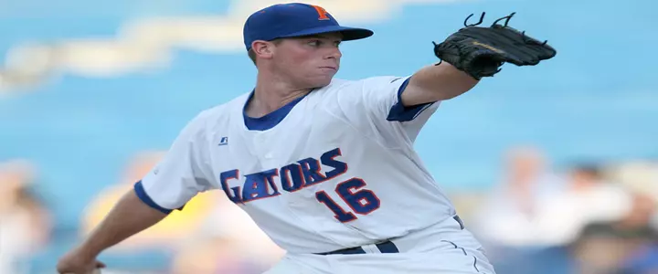 No. 1 Baseball Overpowers FAU, 13-2