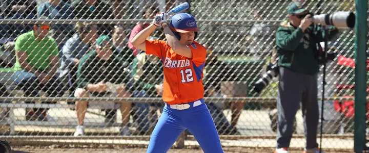 UF's California Girls Savor Their Rare Homecoming