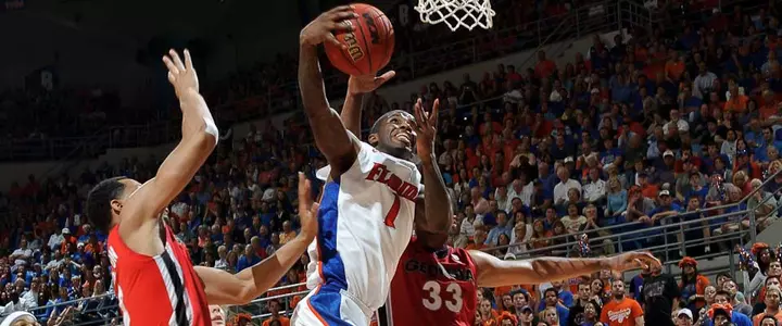 Boynton's Three-Point Barrage Helps No. 13 Florida Sweep Georgia, 71-62
