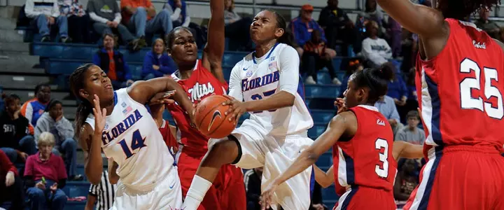 Florida's Late Rally Falls Short in Loss to Ole Miss, 61-59