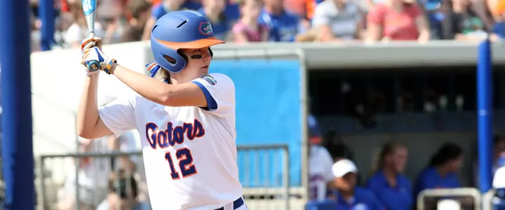 No. 1/2 Florida Softball Takes Two from No. 21 LSU to Open SEC Play in Baton Rouge