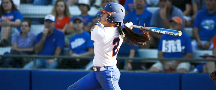 No. 2/3 Gator Softball Sweeps Mississippi State in Conference Home Opener
