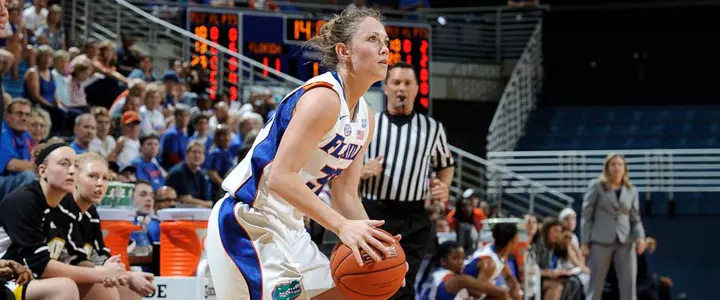 Florida Defeats UMBC in WNIT First Round, 59-47