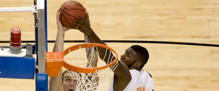 Gators Freshman Patric Young Flexing Muscles at Perfect Time