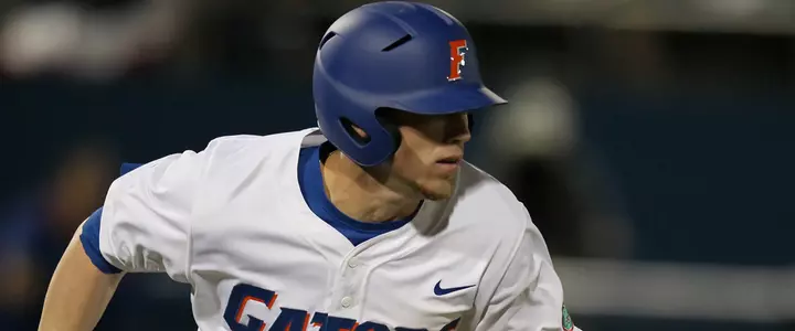 No. 1 Florida Overpowers Winthrop, 22-5