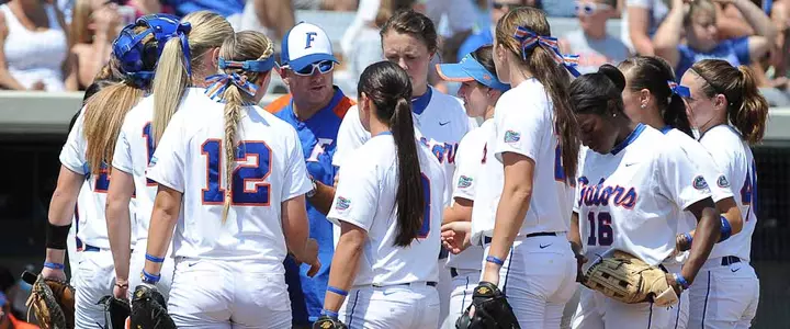 No. 2 Gator Softball Falls to No. 3 Georgia, 5-1, in Series Finale