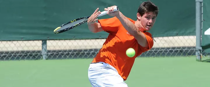 Gator Men Advance to SEC Tournament Championship with 4-2 Semifinal Defeat of Tennessee