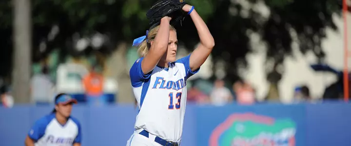 Freshman Hurler Hannah Rogers Picks Up SEC Softball Pitcher of the Week Honors