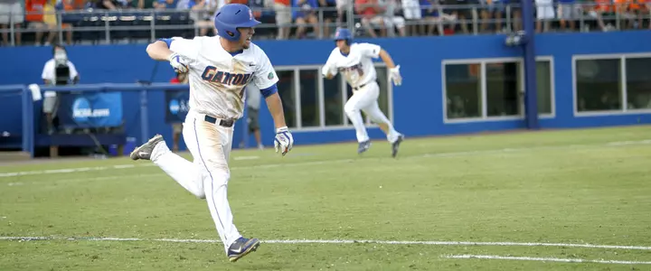 Fontana's Walk-Off Single Sends Gators To 5-4 Victory Over Miami In NCAA Gainesville Regional