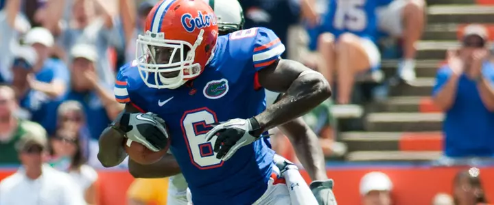 Leading the Way: Thompson Trying to Set Example for Young Receiving Corps