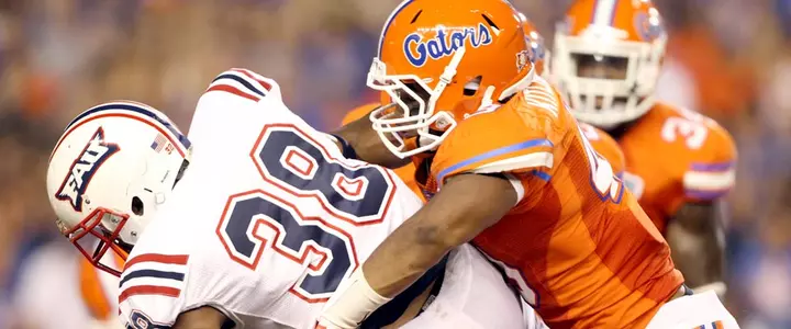 Gators Notebook: Revamped D never gave FAU a chance; Florida earns Schnellenberger's respect