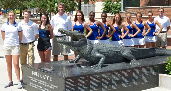 2012 Women's Tennis Roster Team Photo
