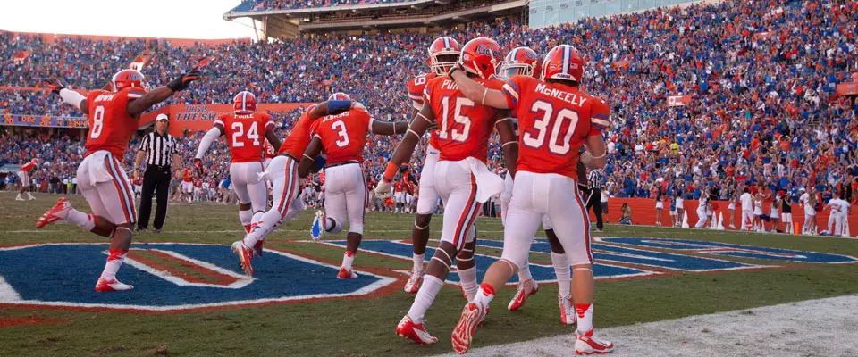 Jenkins' Blocked Punt TD Return in Closing Seconds Leads Gators to 27-20 Win over Louisiana