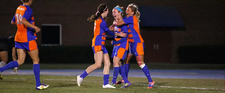 Gator Soccer Defeats UCF 1-0 to Advance to Sweet 16