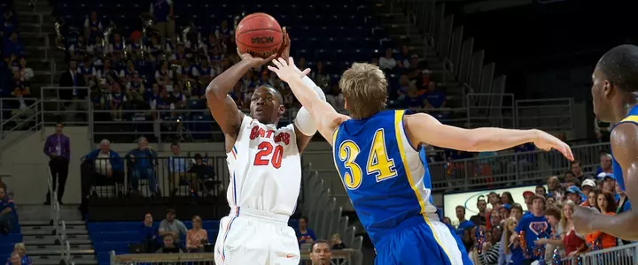 Fresh Faces: Gators Rookies Outshine Upperclassmen in 101-71 Exhibition Win