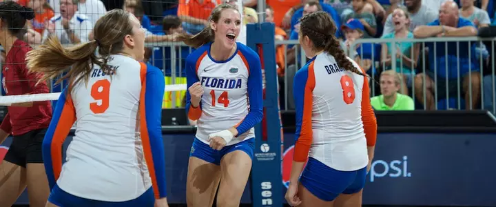 No. 15 Gator Volleyball Sweeps Georgia, 3-0, in Regular Season Finale