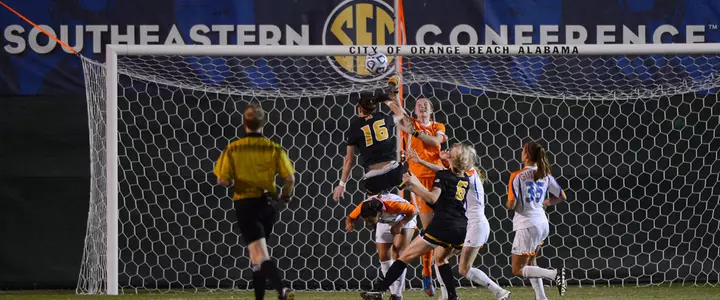 No. 10 Gators on to SEC Soccer Tournament Final with 3-0 semifinal win over Missouri