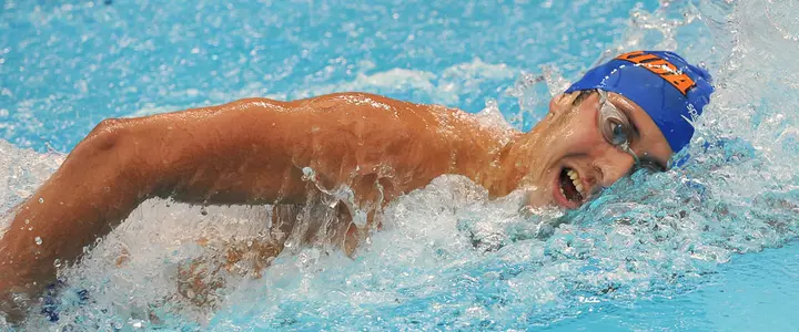 Florida Splits Dual Meet with Texas A&M