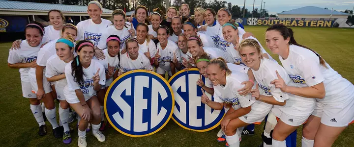 No. 10 Gators win 10th SEC Soccer Tournament with 3-0 win over Auburn Sunday